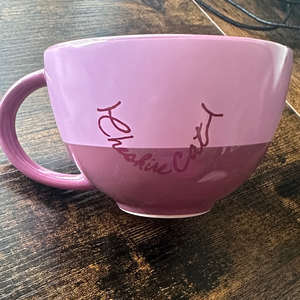 Cheshire Cat Ceramic Mug - Pink Grin Design - Picture 2 of 2